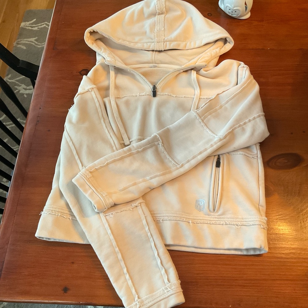Born Primitive “The Stitch” Hoodie Sweatshirt - Size Medium - Cream/Tan/Sand